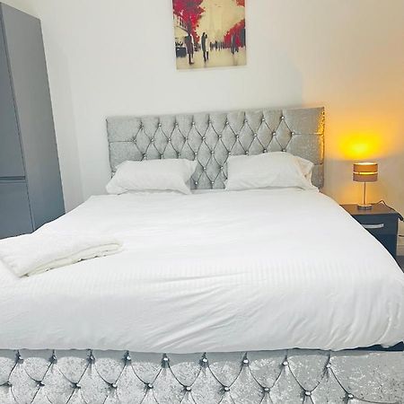 The Pleasant House Apartment แมนเชสเตอร์ ภายนอก รูปภาพ