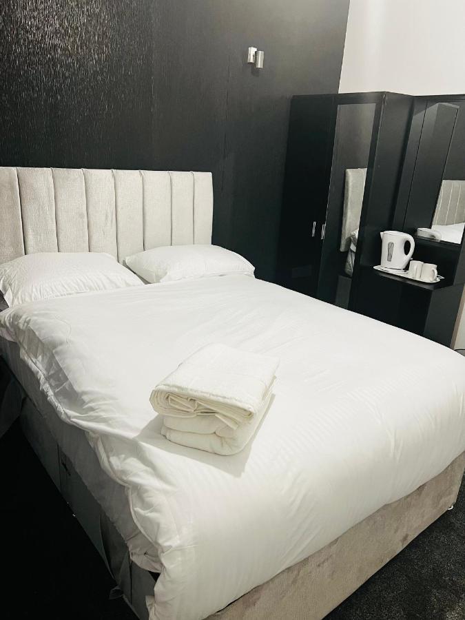 The Pleasant House Apartment แมนเชสเตอร์ ภายนอก รูปภาพ