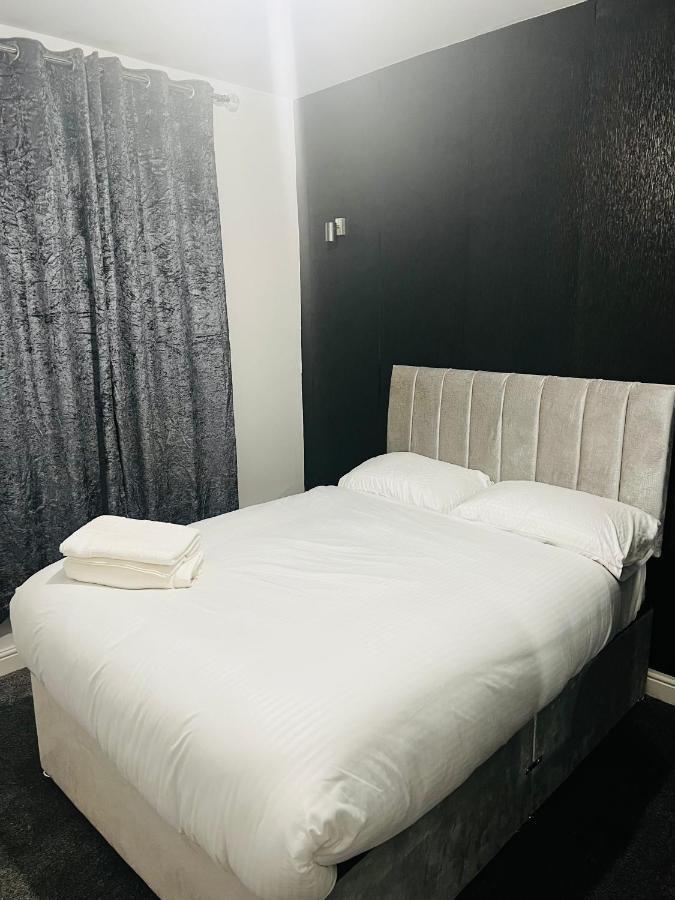 The Pleasant House Apartment แมนเชสเตอร์ ภายนอก รูปภาพ