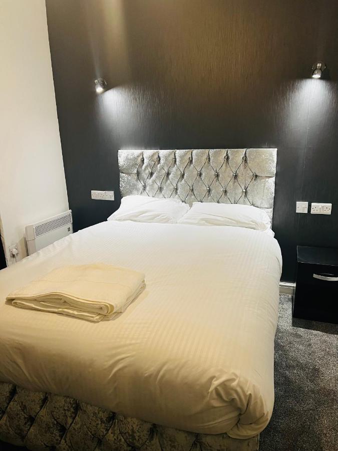 The Pleasant House Apartment แมนเชสเตอร์ ภายนอก รูปภาพ